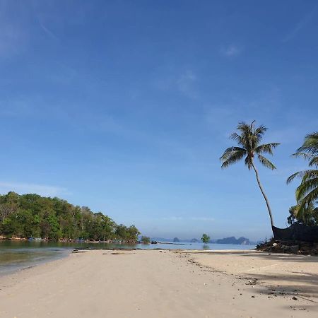 Sino Siam Hotel Klong Muang Beach Exterior foto